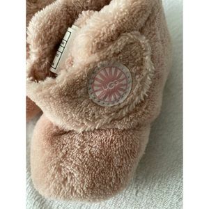 -BABY UGGS-